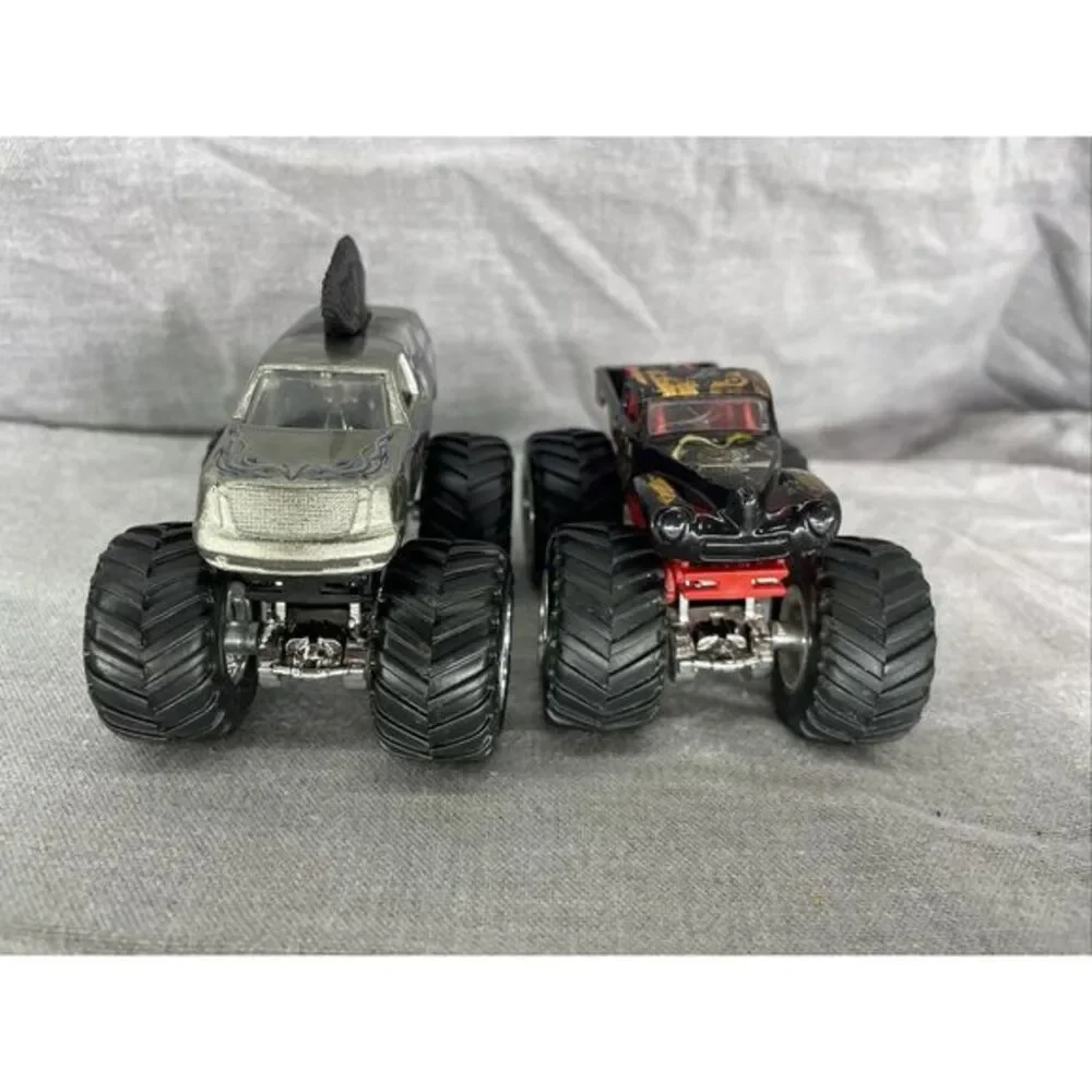 Monster Trucks Hot Wheels Set‎ Of 5